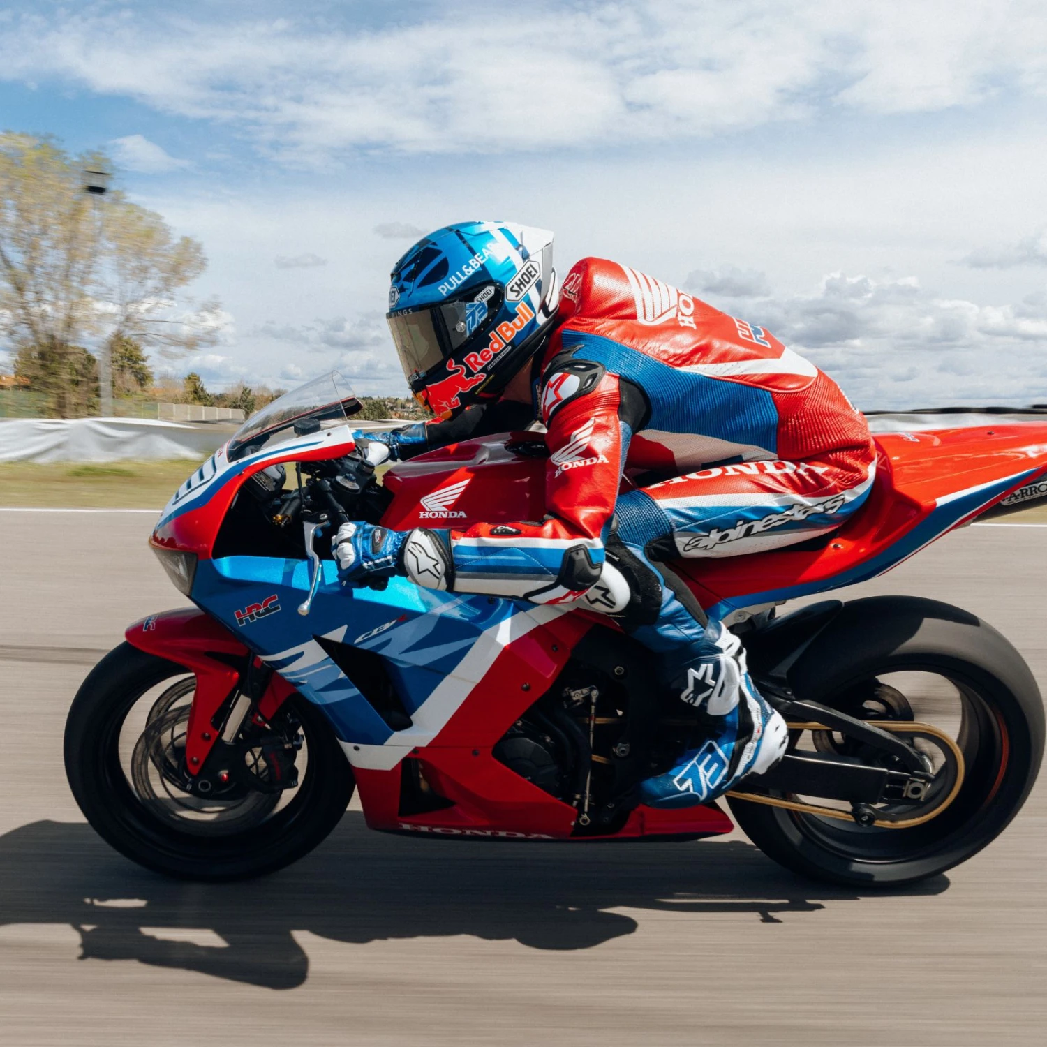 Shoei X-Fifteen Marquez 73 V2 8 Shoei X-Fifteen Marquez 73 V2 - Image 6